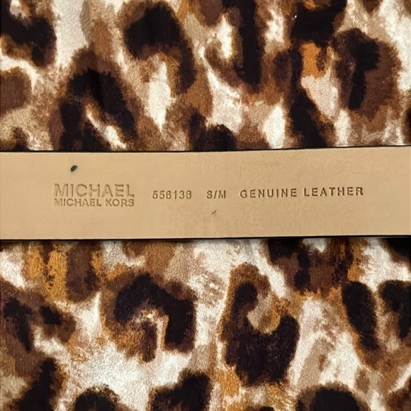 Brand New Michael Kors Black Leather Belt Bag Fanny Pack w/ Silver Tone Buckle main image 14